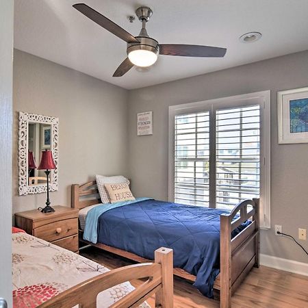 Coastal Sea Side Townhome - Walk To Beach! เคลียร์วอเตอร์บีช ภายนอก รูปภาพ
