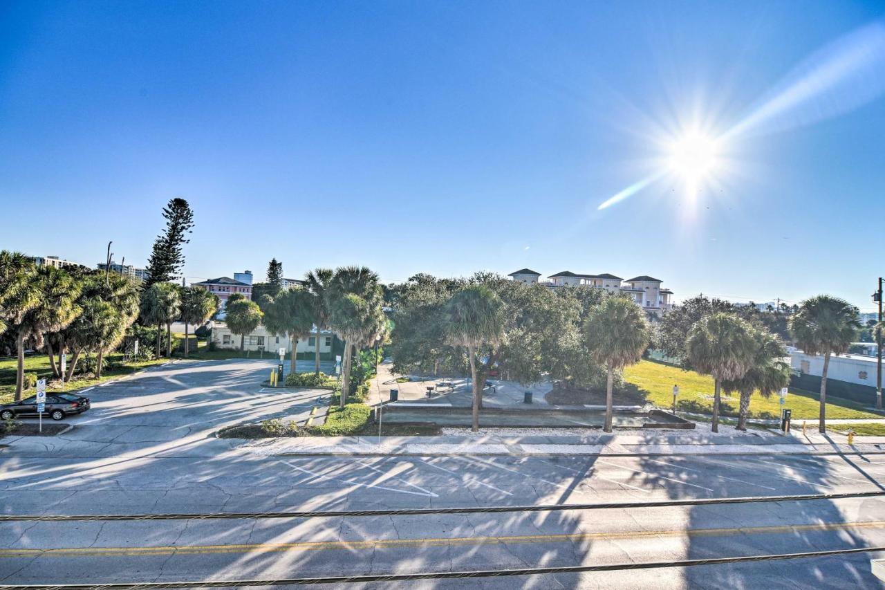 Coastal Sea Side Townhome - Walk To Beach! เคลียร์วอเตอร์บีช ภายนอก รูปภาพ
